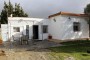 ¡Aquí tiene la casa con terreno en Chiclana que buscas!.